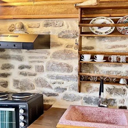 Atelies View House *