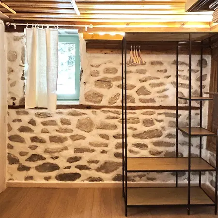 Atelies View House Apartman Potamia