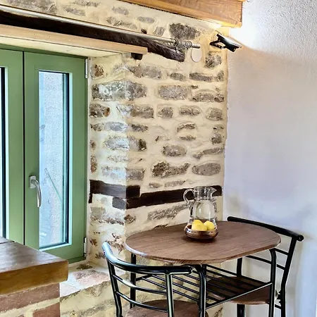 Daire Atelies View House *